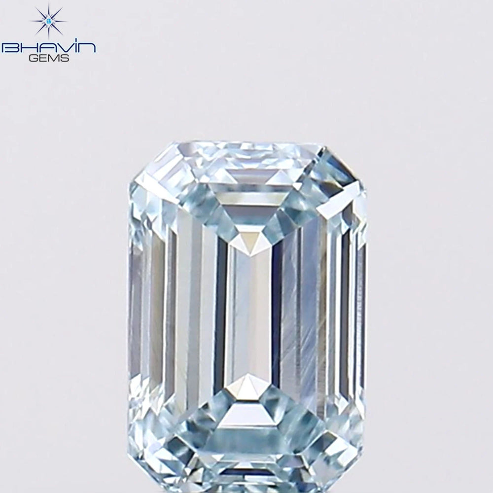 0.39 CT エメラルド シェイプ ナチュラル ダイヤモンド グリーンがかったブルー カラー VS1 クラリティ (4.86 MM)