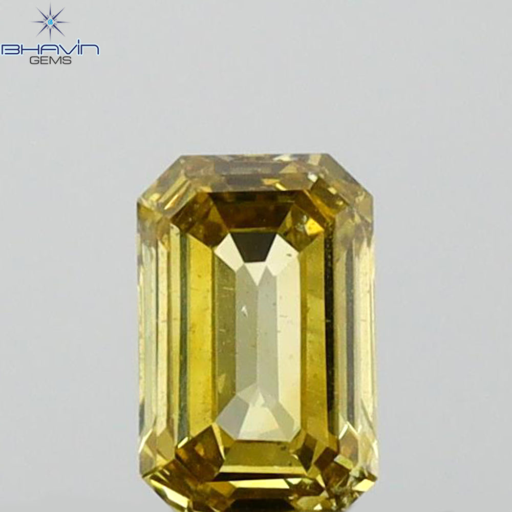 0.26 CT Emerald Shape Natural Diamond Green (Chameleon) Color VS2 Clarity (4.56 MM)
