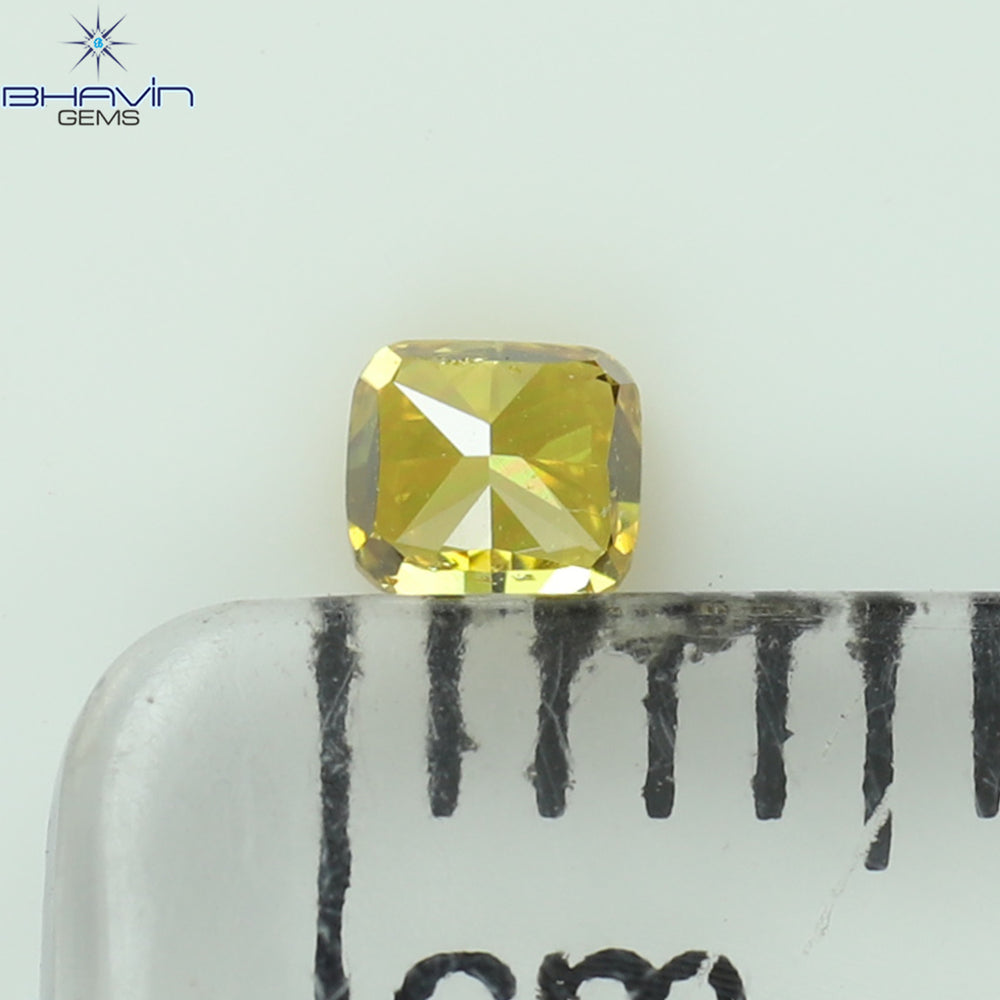 0.11 CT Cushion Shape Natural Diamond Orange Color VS2 Clarity (2.72 MM)