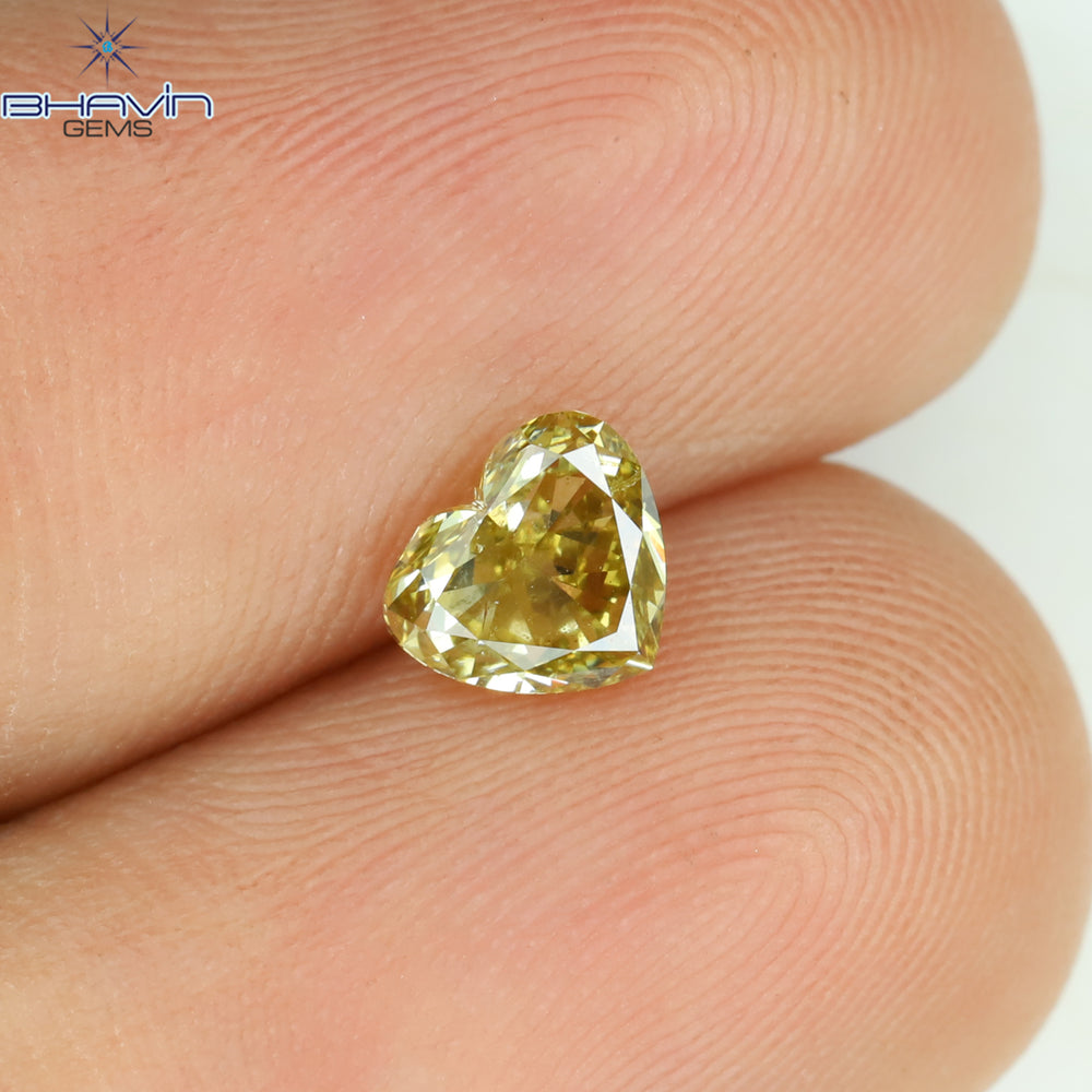 0.50 CT Heart Shape Natural Diamond Green (Chameleon) Color SI1 Clarity (5.23 MM)