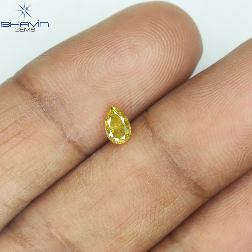 0.30 CT Pear Shape Natural Diamond Green Yellow Color VS1 Clarity (5.00 MM)