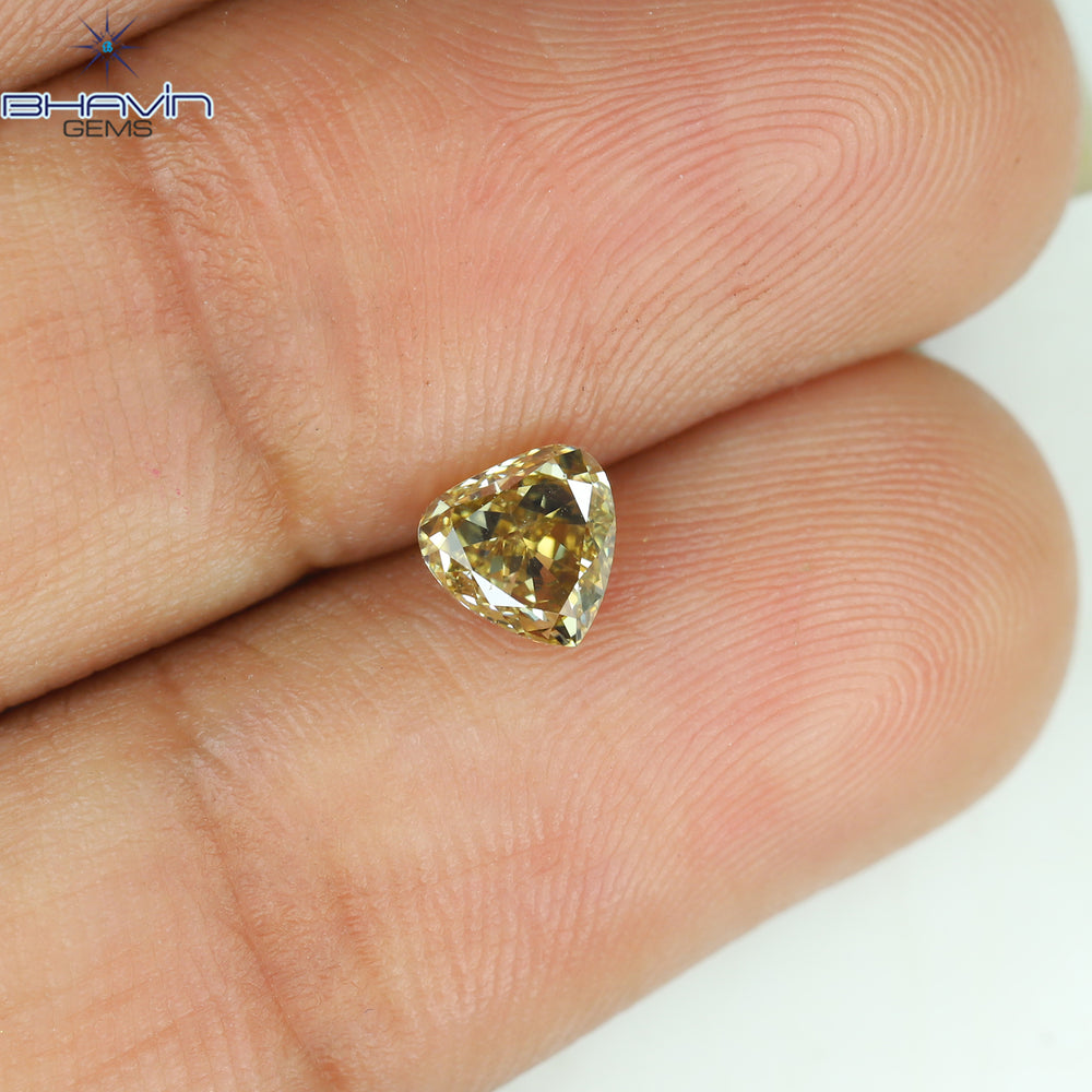 0.57 CT Heart Shape Natural Diamond Brown Yellow Color VS1 Clarity (4.97 MM)