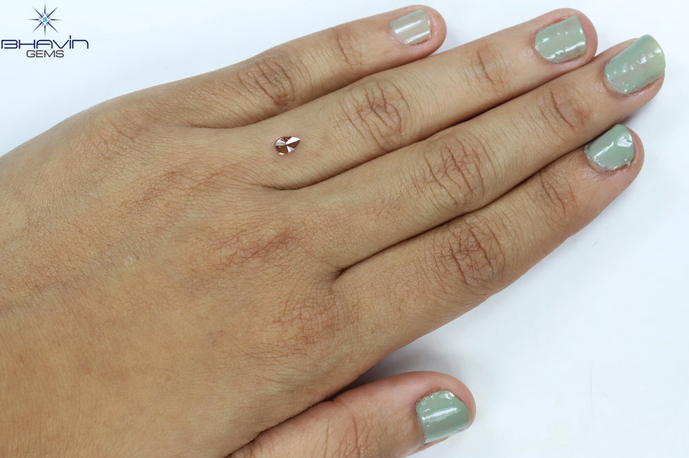 0.27 CT Pear Shape Natural Diamond Red Color VS2 Clarity (5.15 MM)