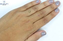 0.27 CT Oval Shape Natural Diamond Green (Chameleon) Color VS2 Clarity (4.42 MM)