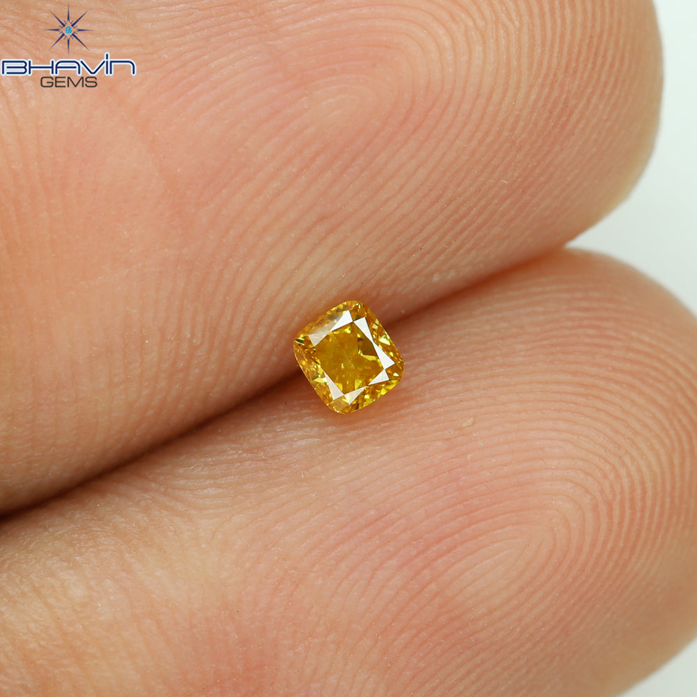 0.11 CT Cushion Shape Natural Diamond Orange Color VS2 Clarity (2.72 MM)