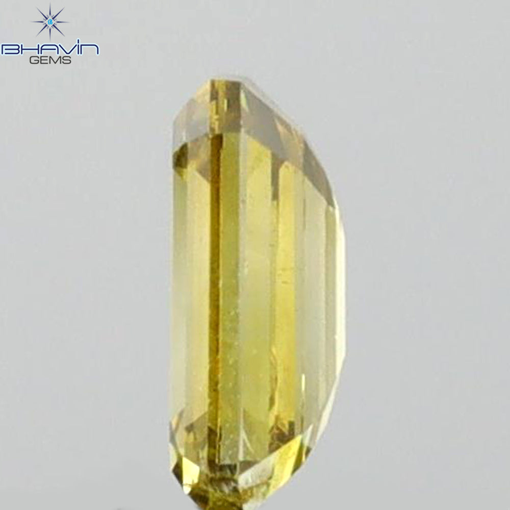 0.26 CT Emerald Shape Natural Diamond Green (Chameleon) Color VS2 Clarity (4.56 MM)