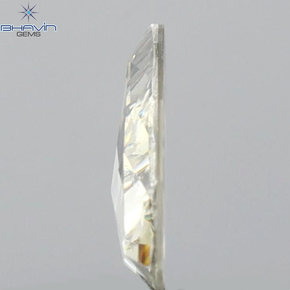 0.12 CT トライアングル シェイプ ナチュラル ダイヤモンド グリーン カラー SI2 クラリティ (3.44 MM)