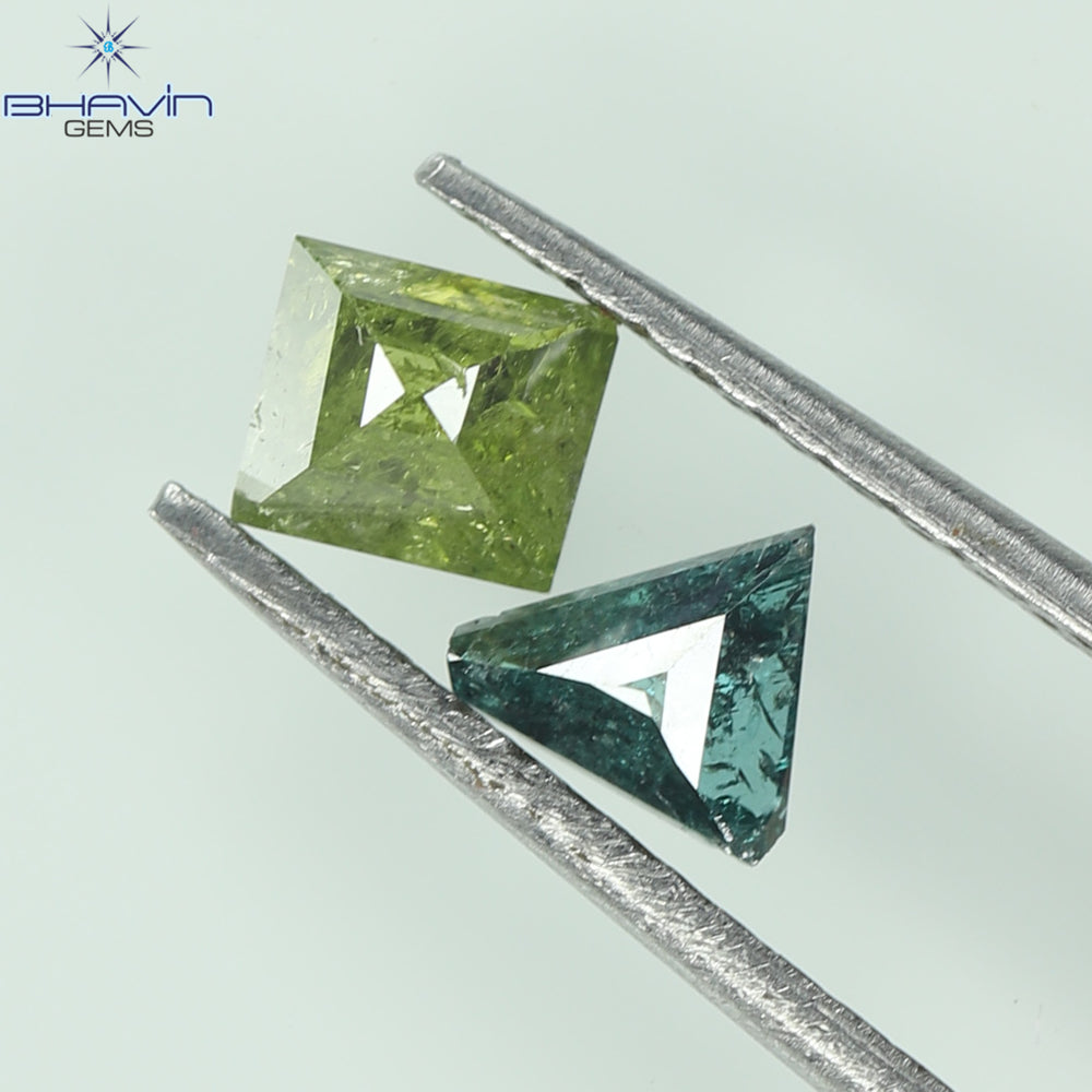 0.47 CT/2PCS Square Baguette Shape Green Blue Diamond I3 Clarity (4.06 MM)