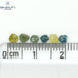 0.67 CT/6 PCS Rough Shape Enhanced Mix Color Natural Diamond I3 Clarity (3.27 MM)