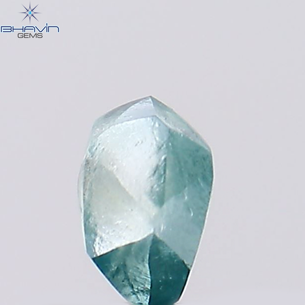 0.36 CT、ラフシェイプ、天然ダイヤモンド、緑がかった青色、VS1 クラリティ (4.78 MM)