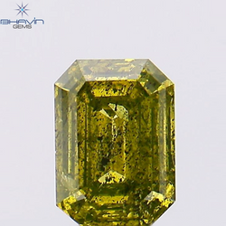 0.69 CT エメラルド シェイプ ナチュラル ダイヤモンド 強化グリーン カラー I1 クラリティ (5.70 MM)