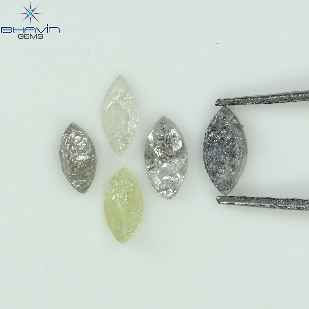 1.05 CT、ノーカット ポルキ シェイプ、天然ダイヤモンド、ブルー カラー、I3 クラリティ (5.42 MM)