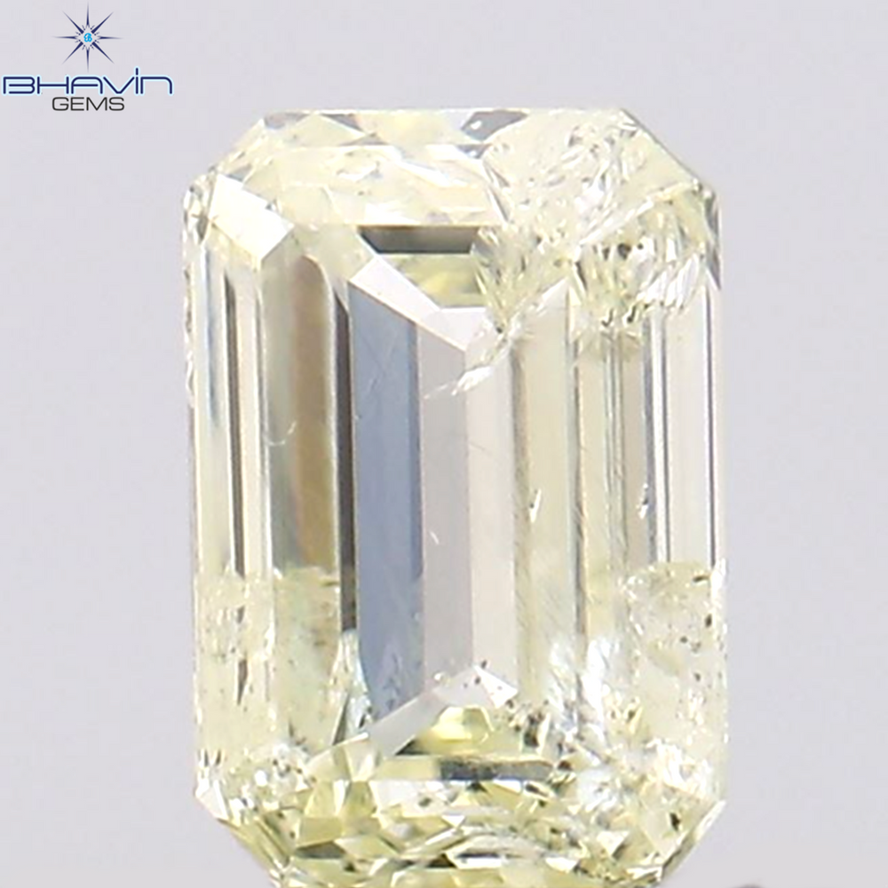 0.31 CT エメラルド シェイプ ナチュラル ダイヤモンド イエロー カラー I1 クラリティ (4.67 MM)