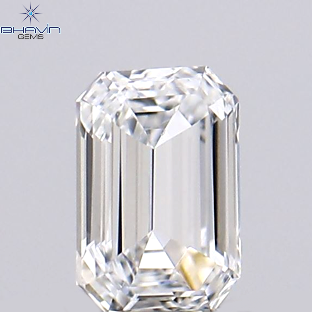 0.09 CT エメラルド シェイプ ナチュラル ダイヤモンド ホワイト カラー VS1 クラリティ (3.15 MM)