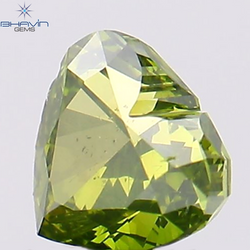 0.45 CT Heart Shape Natural Diamond Green Color SI2 Clarity (4.72 MM)