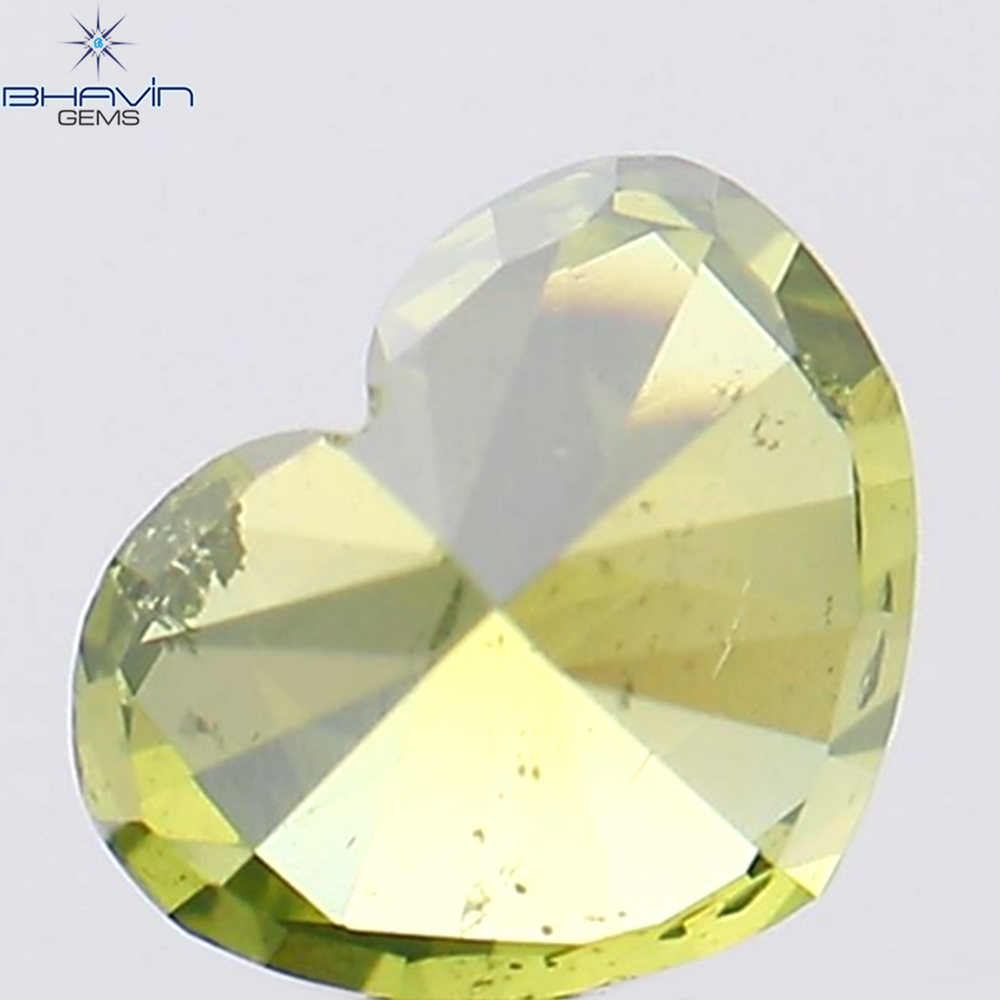 0.28 CT Heart Shape Natural Diamond Green Color SI2 Clarity (4.25 MM)