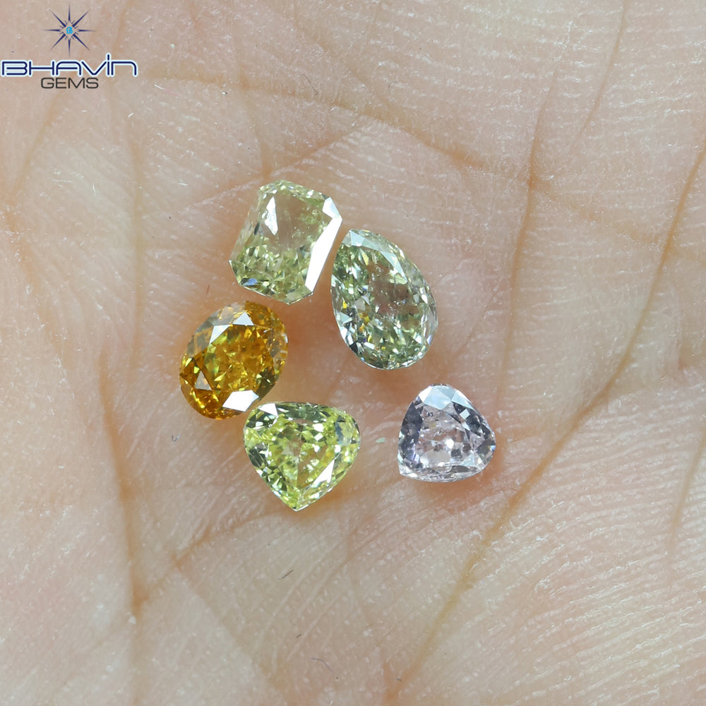 0.70 CT/5 Pcs Mix Shape Natural Diamond Mix Color VS2 Clarity (4.10 MM)