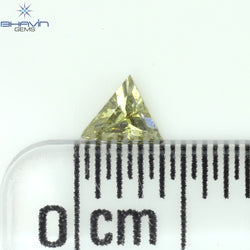 0.12 CT トライアングル シェイプ ナチュラル ダイヤモンド グリーン カラー SI2 クラリティ (3.44 MM)