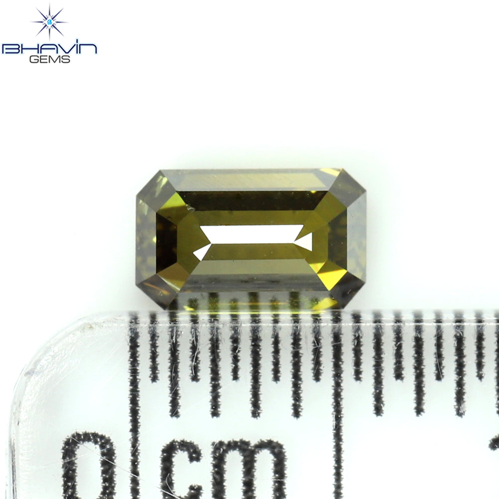 0.53 CT エメラルド シェイプ ナチュラル ダイヤモンド エンハンスト グリーン カラー VS2 クラリティ (5.80 MM)