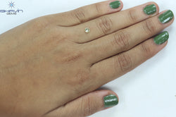 0.24 CT Round Shape Natural Diamond Greeinsh Yellow Color VS2 Clarity (3.98 MM)