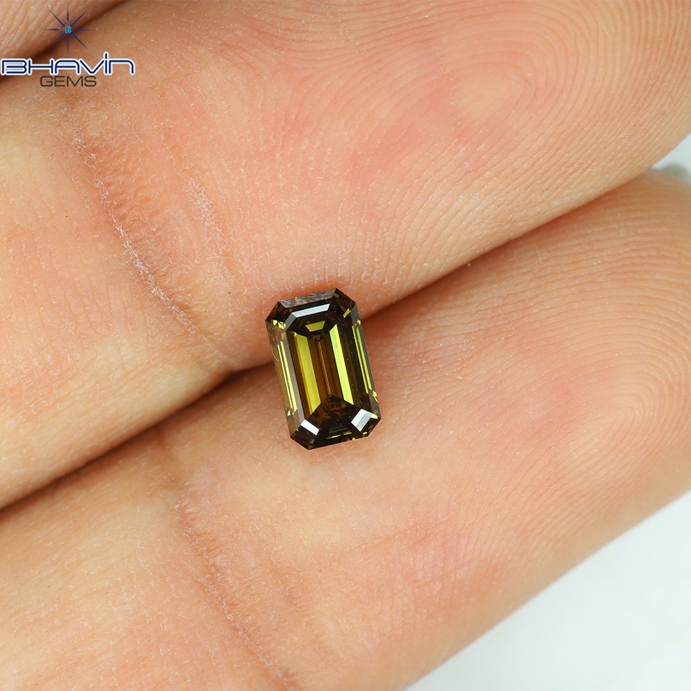 0.53 CT エメラルド シェイプ ナチュラル ダイヤモンド エンハンスト グリーン カラー VS2 クラリティ (5.80 MM)