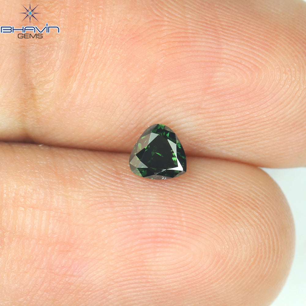 0.32 CT Heart Shape Enhanced Green Color Natural Loose Diamond VS2 Clarity (4.11 MM)