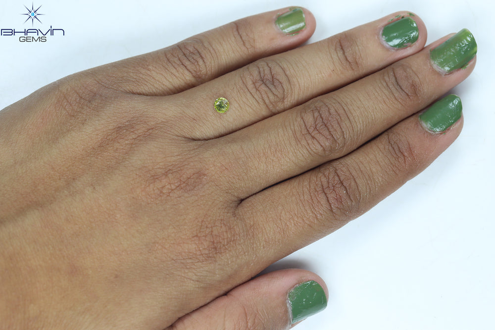 0.26 CT Round Shape Natural Diamond Greenish Yellow Color SI1 Clarity (4.11 MM)