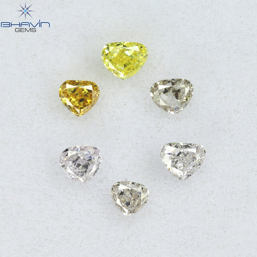 0.51 CT/6 Pcs Heart Shape Natural Diamond Mix Color VS2 Clarity (2.59 MM)