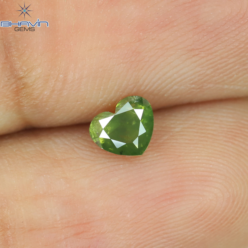 0.39 CT Heart Shape Natural Diamond Green Color I1 Clarity (4.70 MM)