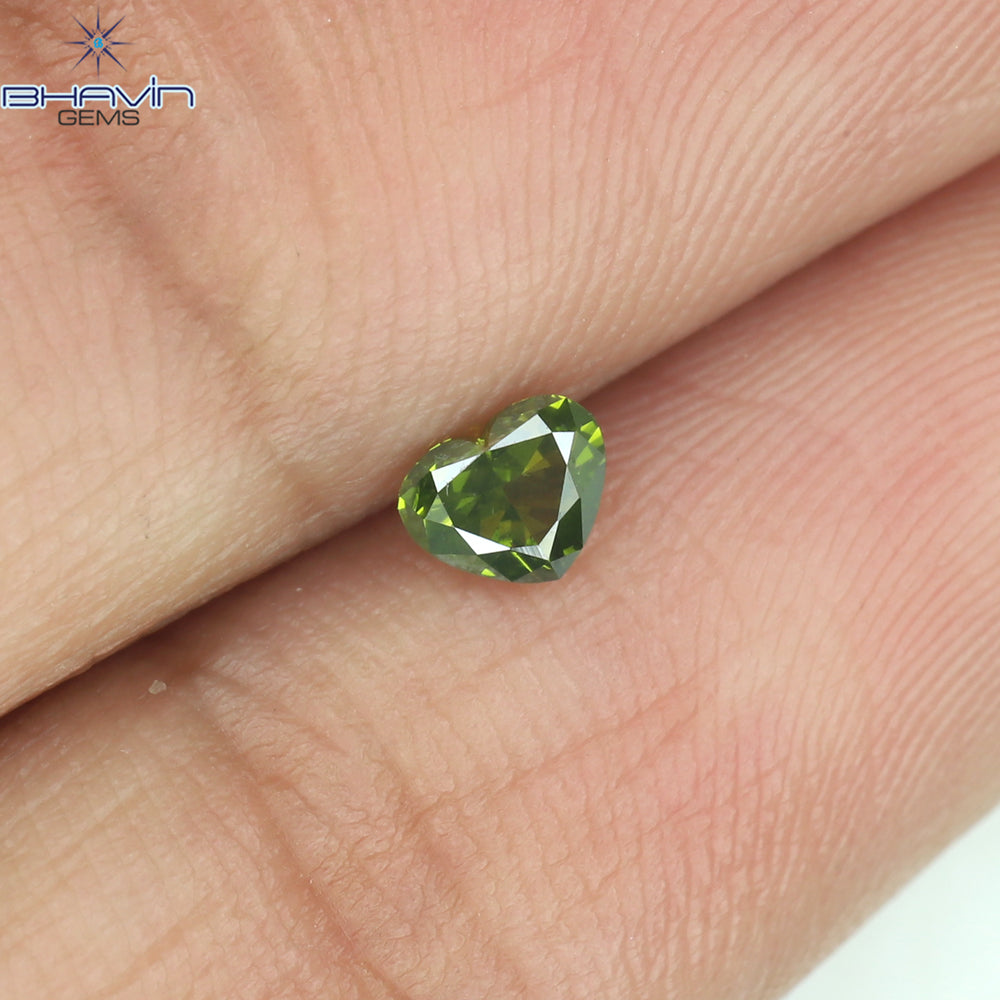 1.12 CT ハートシェイプ ナチュラル ダイヤモンド グリーン カラー SI1 クラリティ (6.26 MM)