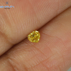 0.07 CT Heart Shape Natural Diamond Yellow Color VS2 Clarity (2.92 MM)