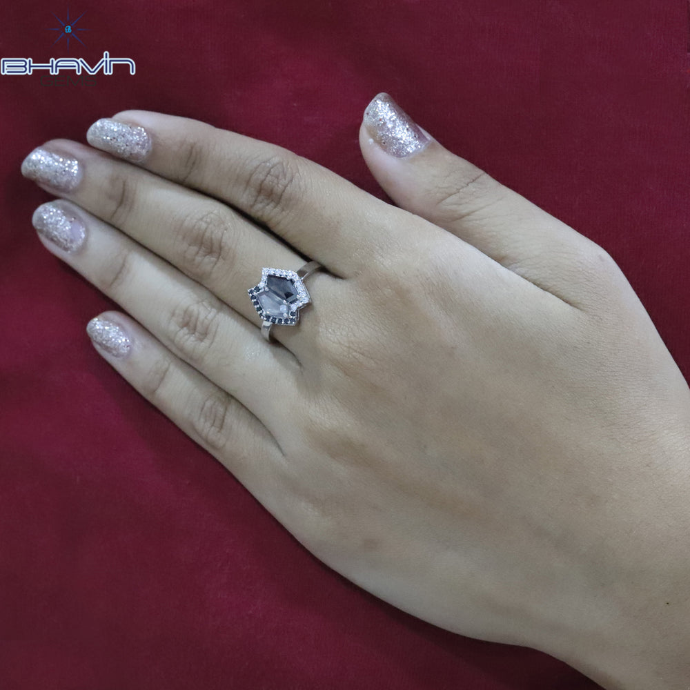 幾何学的なダイヤモンド、ソルト アンド ペッパー ダイヤモンド、天然ダイヤモンド リング、婚約指輪