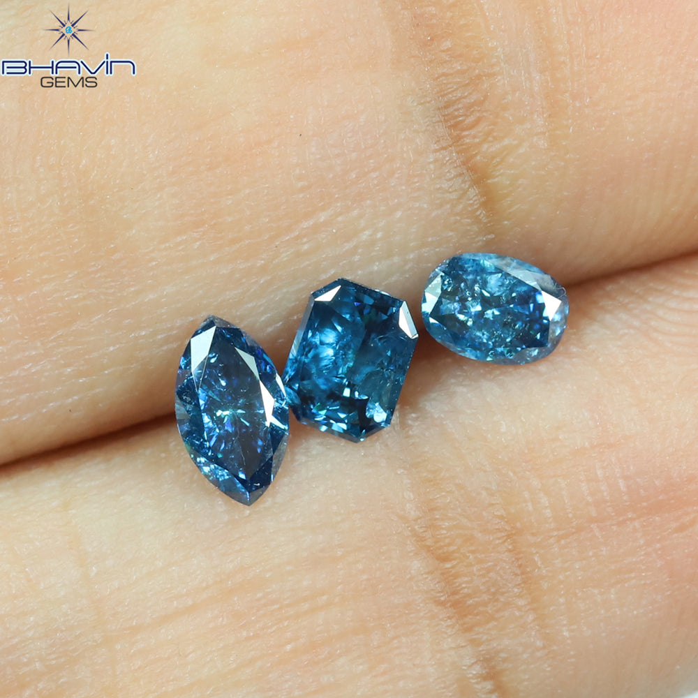 0.67 CT/3 ピース ミックス シェイプ ナチュラル ダイヤモンド ブルー カラー I2 クラリティ (5.77 MM)