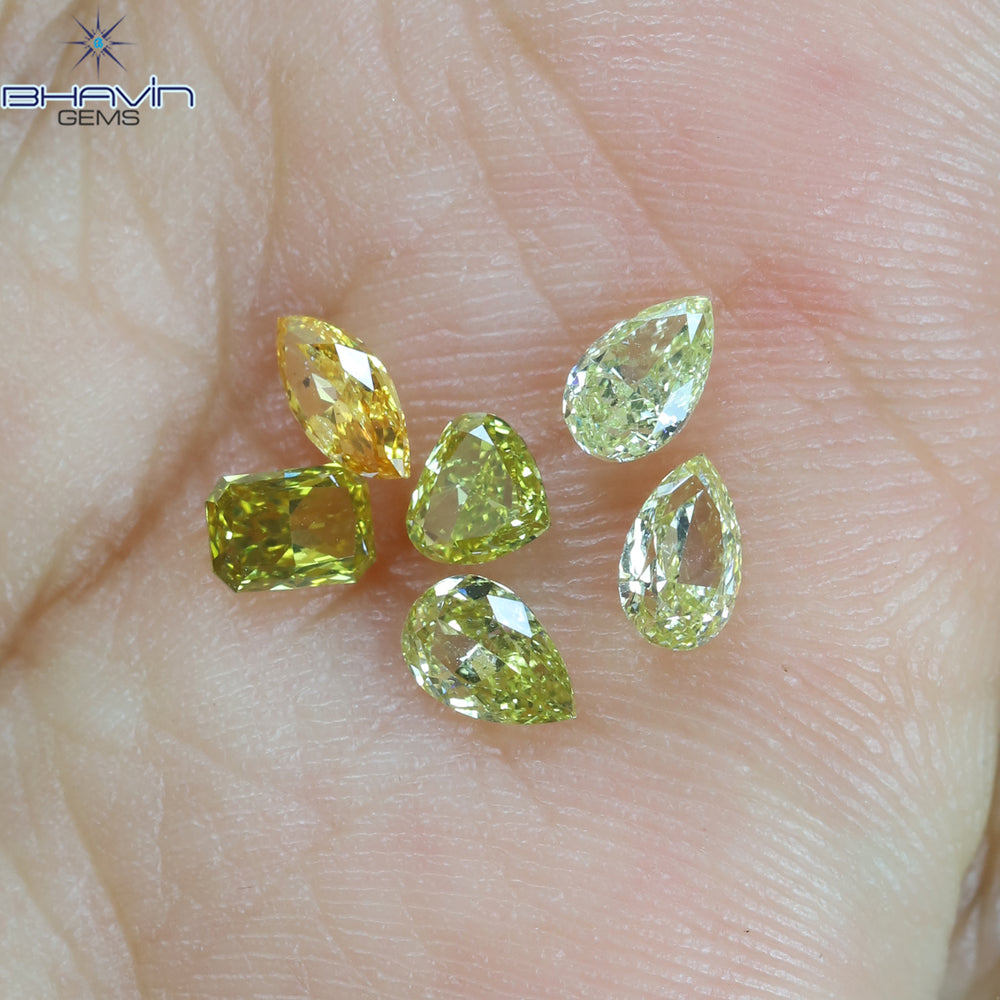 0.89 CT/6 PCS Mix Shape Natural Diamond Mix Color VS2 Clarity (4.90 MM)