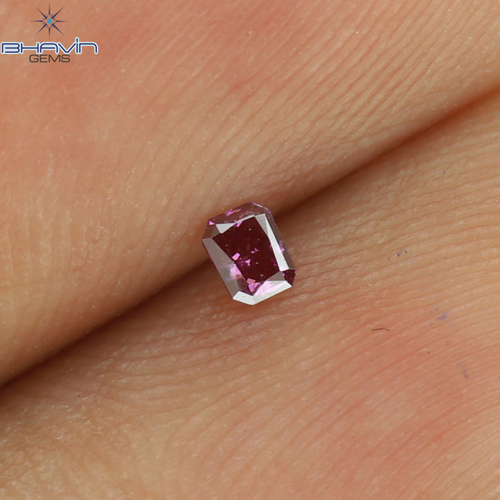 0.04 CT Radiant Diamond Pink Color Natural Diamond Clarity VS1 (2.24 MM)