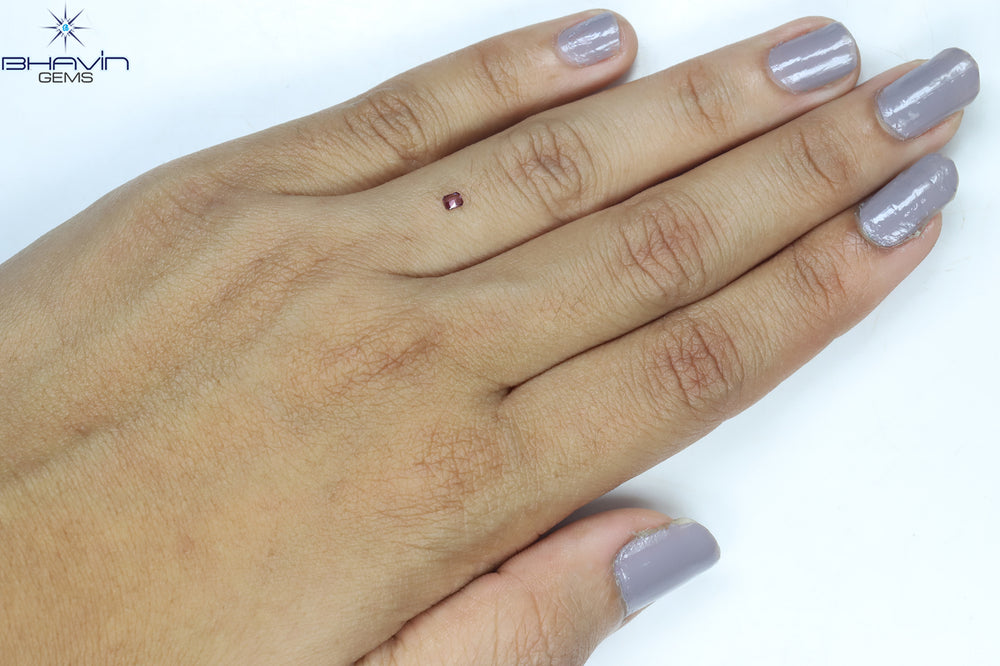 0.07 CT Radiant Diamond Pink Color Natural Diamond Clarity VS1 (2.70 MM)