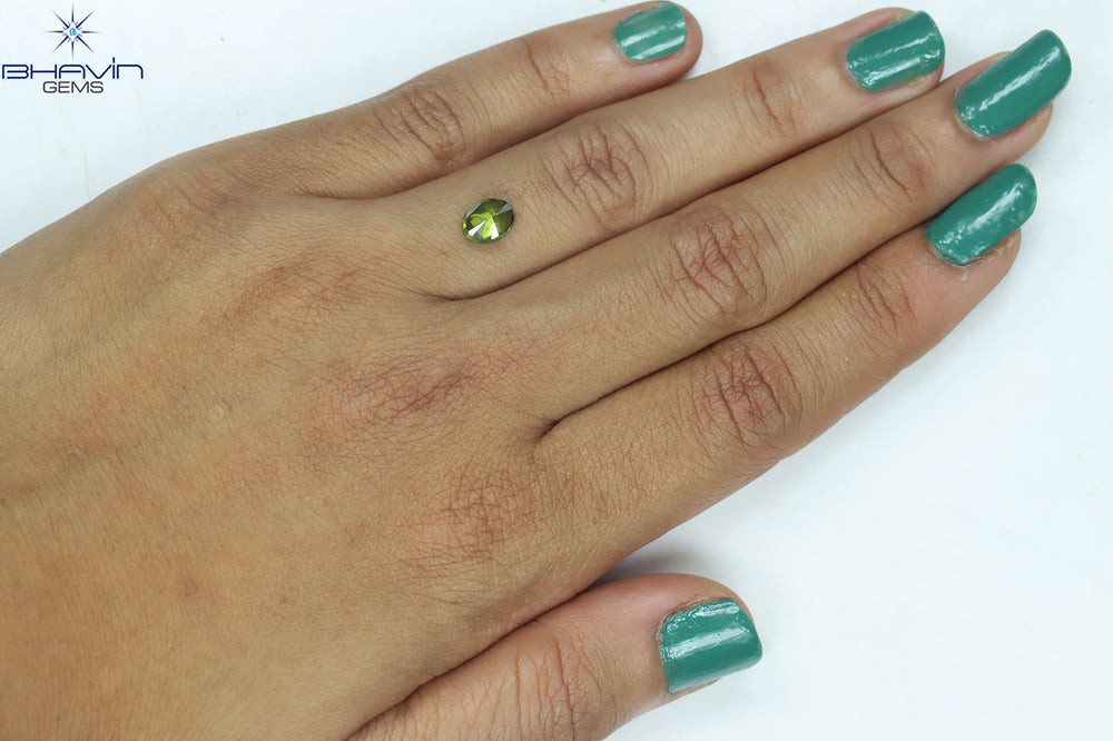1.04 CT Oval Shape Natural Diamond Green Color SI2 Clarity (7.00 MM)