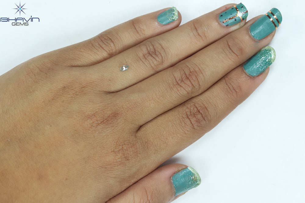 0.36 CT マーキス シェイプ ナチュラル ダイヤモンド グリーンがかったブルー カラー SI1 クラリティ (6.85 MM)