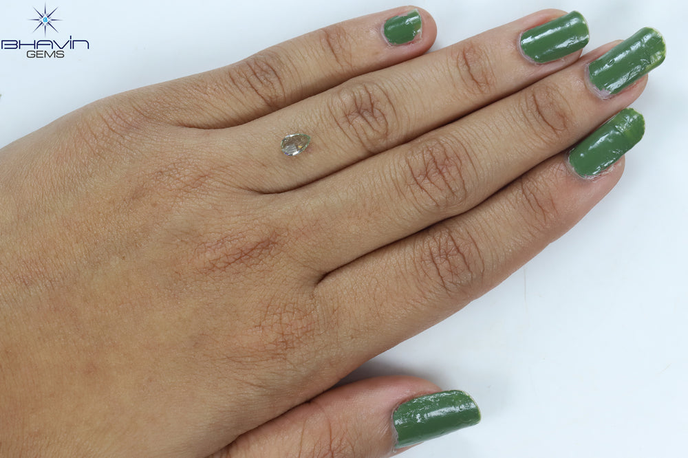 0.53 CT Pear Shape Natural Diamond Green Color VS2 Clarity (6.41 MM)