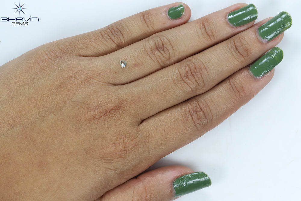 0.13 CT Heart Shape Natural Diamond Green Color SI2 Clarity (3.27 MM)