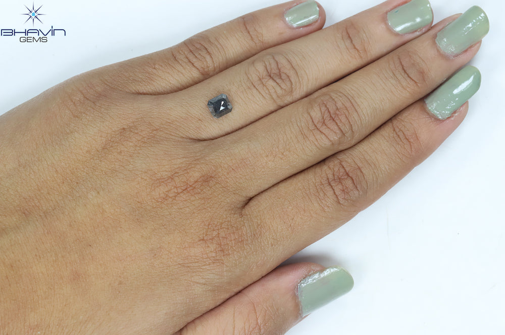 1.00 CT アッシャー シェイプ ナチュラル ダイヤモンド ソルト アンド ペッパー カラー I3 クラリティ (5.72 MM)