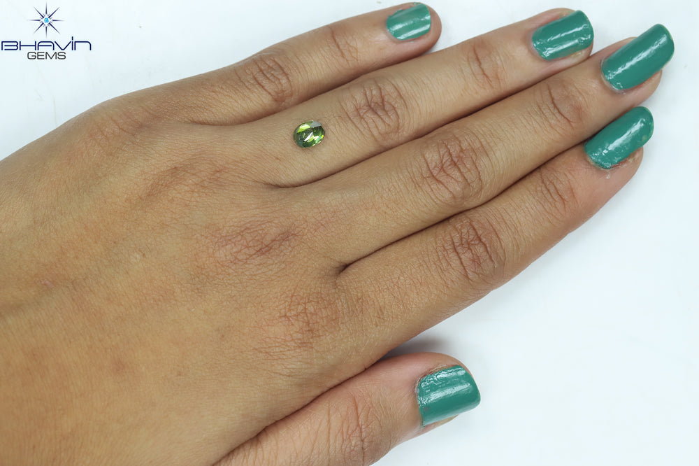 1.04 CT Oval Shape Natural Diamond Green Color I1 Clarity (6.42 MM)