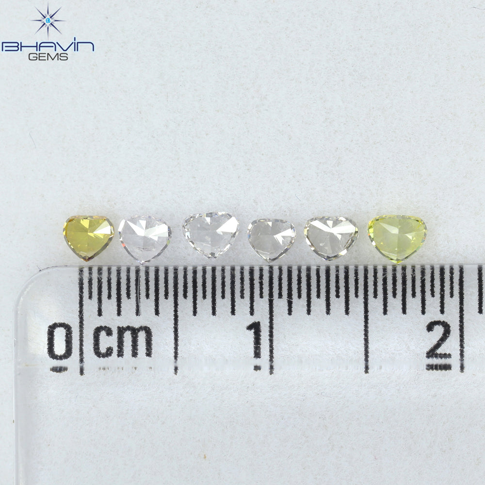 0.51 CT/6 Pcs Heart Shape Natural Diamond Mix Color VS2 Clarity (2.59 MM)