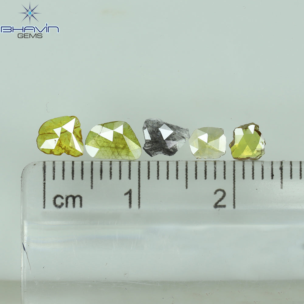0.71 CT/5 ピース ローズカット ポルキ シェイプ ナチュラル ダイヤモンド ファンシー カラー I3 クラリティ (6.26 MM)