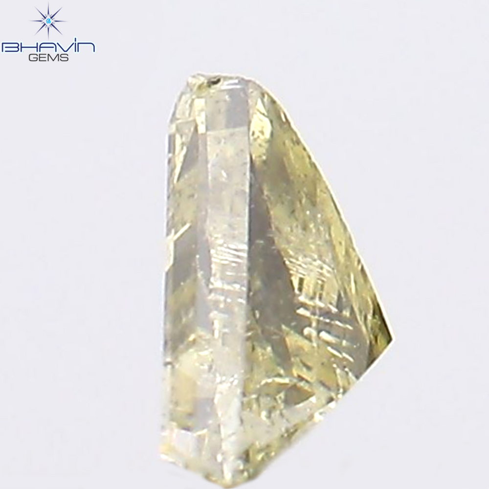 0.12 CT トライアングル シェイプ ナチュラル ダイヤモンド グリーン カラー SI2 クラリティ (3.44 MM)