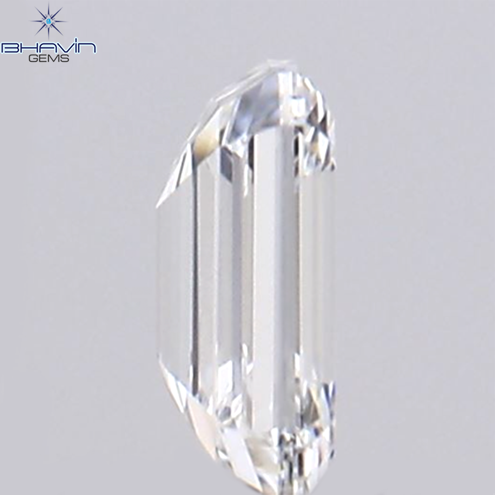 0.09 CT エメラルド シェイプ ナチュラル ダイヤモンド ホワイト カラー VS1 クラリティ (3.15 MM)
