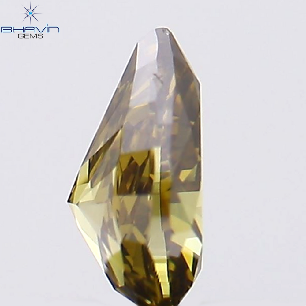 0.21 CT Pear Shape Natural Diamond Green Color VS2 Clarity (4.50 MM)
