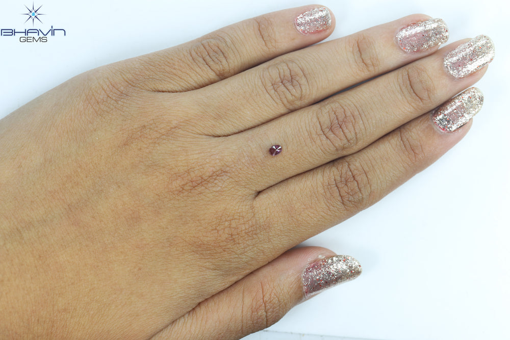 0.15 CT, Oval Diamond, Vivid Pink Color, Clarity SI2