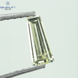 0.28 CT Baguette Diamond Yellow Color Clarity VS1 (6.70 MM)