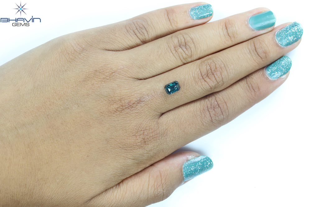 1.13 CT, Emerald Diamond, Blue Diamond, Clarity I1